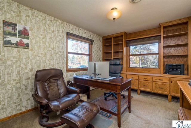 27 Capri Drive, Mankato, MN 56001