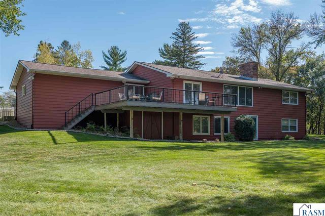 27 Capri Drive, Mankato, MN 56001