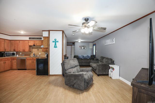 2215 GWIN LANE, Benton, AR 72019