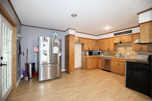2215 GWIN LANE, Benton, AR 72019