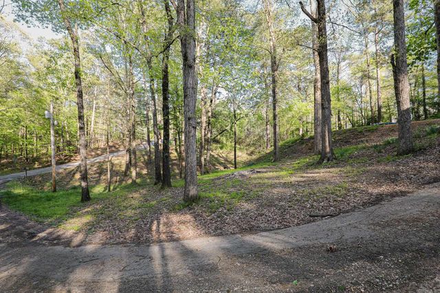 2215 GWIN LANE, Benton, AR 72019