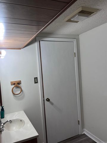 2215 GWIN LANE, Benton, AR 72019