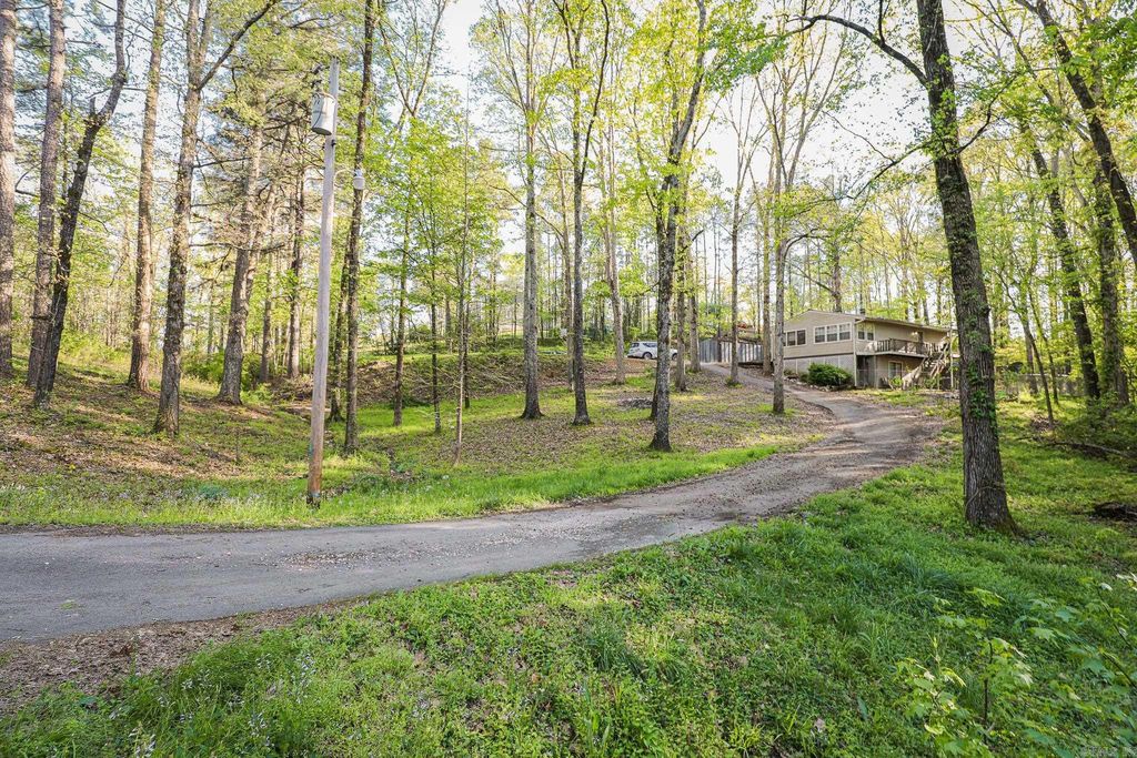 2215 GWIN LANE, Benton, AR 72019