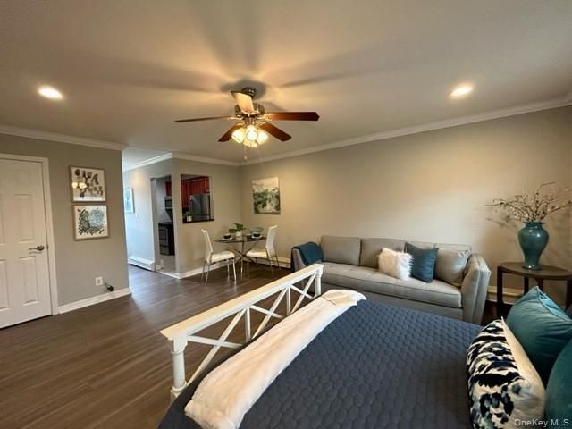 184 Hallock Road 4C2, Lake Grove, NY 11755