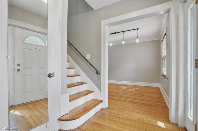 1620 Maple Road, Cleveland Heights, OH 44121