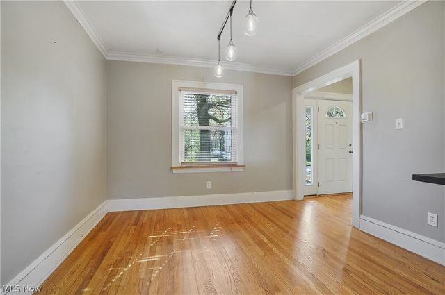 1620 Maple Road, Cleveland Heights, OH 44121