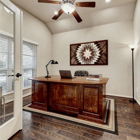 136 Fox Trail Road, Montgomery, TX 77316