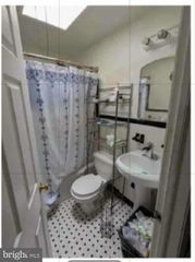 423 ARLINGTON AVE, Upper Darby, PA 19082