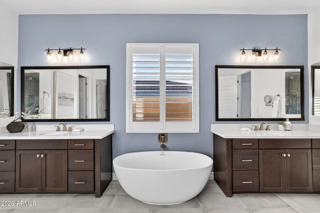 1880 E ASTER Place, Chandler, AZ 85286
