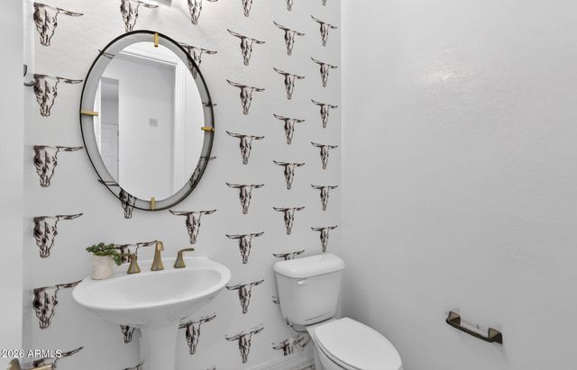 1880 E ASTER Place, Chandler, AZ 85286