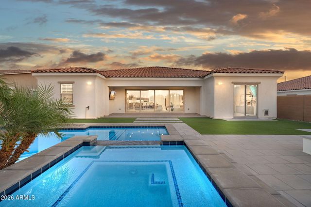 1880 E ASTER Place, Chandler, AZ 85286