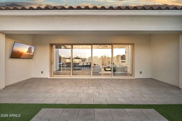 1880 E ASTER Place, Chandler, AZ 85286