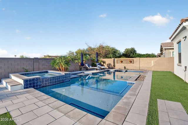 1880 E ASTER Place, Chandler, AZ 85286