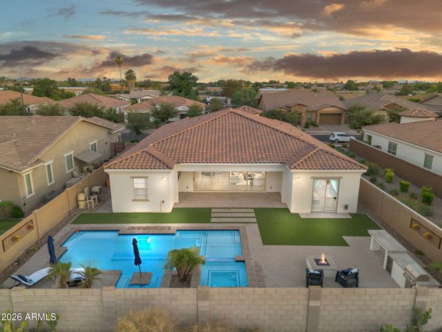 1880 E ASTER Place, Chandler, AZ 85286