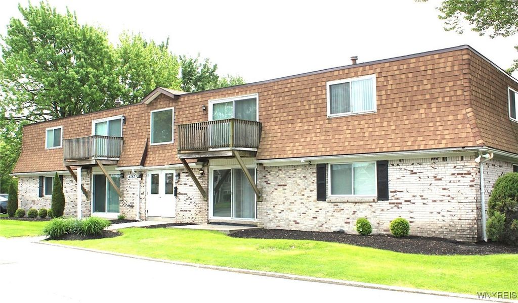 4369 Chestnut Ridge, Amherst, NY 14228