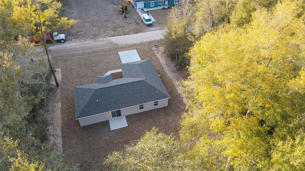 Image 37 of property listing at 14317 SE 27TH COURT, Summerfield, FL 34491