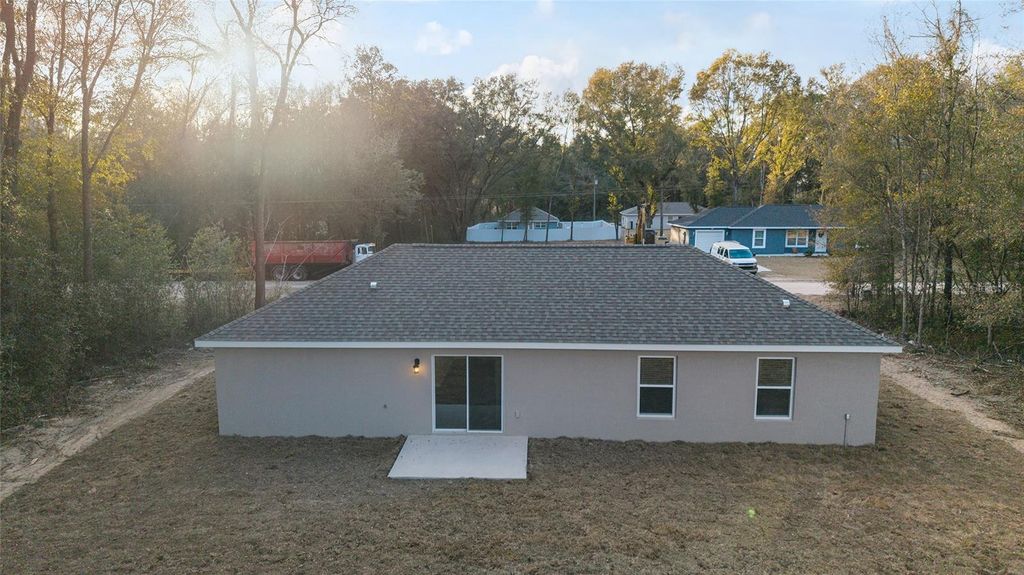 Image 38 of property listing at 14317 SE 27TH COURT, Summerfield, FL 34491