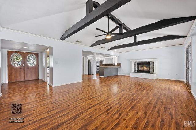 13305 Frenchglen Avenue, Bakersfield, CA 93314