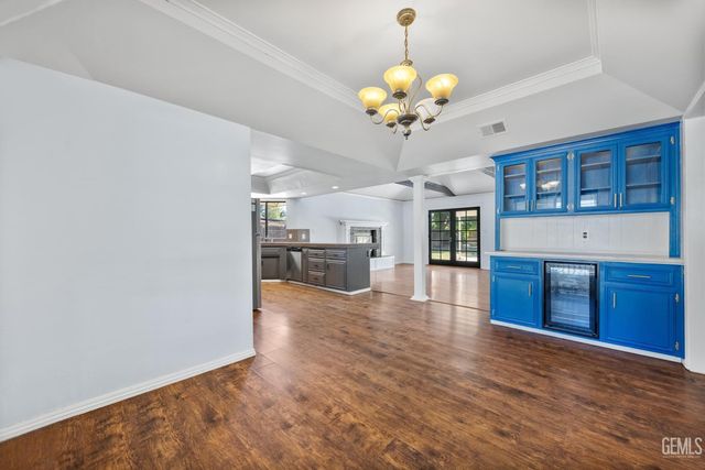 13305 Frenchglen Avenue, Bakersfield, CA 93314