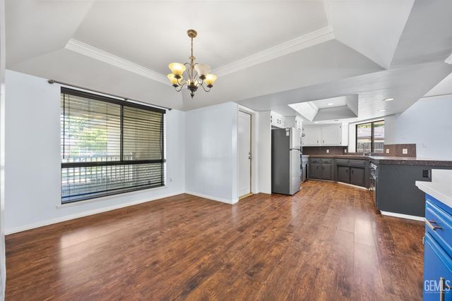 13305 Frenchglen Avenue, Bakersfield, CA 93314