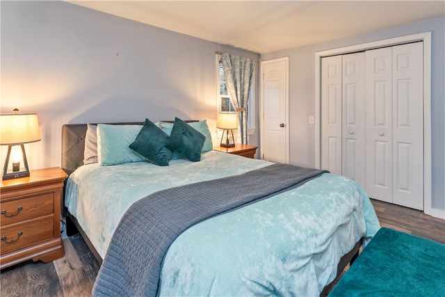 46 Country Lane, Penfield, NY 14526