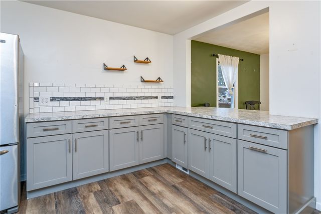 46 Country Lane, Penfield, NY 14526