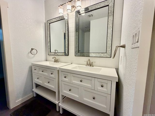 1513 Winding Creek, Spring Branch, TX 78070