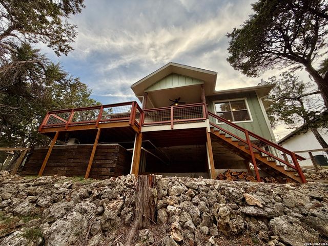 1513 Winding Creek, Spring Branch, TX 78070