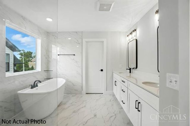 6379 Kugler Mill Road, Sycamore Twp, OH 45236