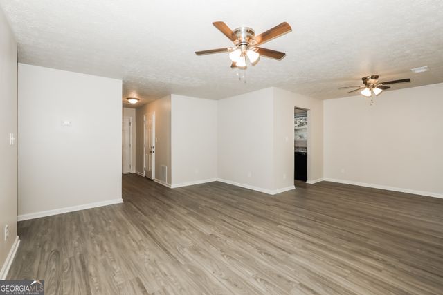 9319 Forest Knoll Drive, Jonesboro, GA 30238