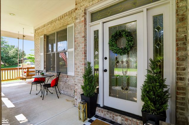 1020 Sunset Bay, Cicero, IN 46034
