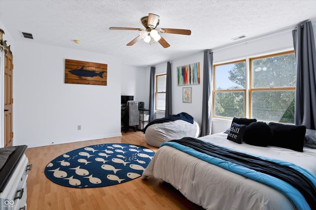 1020 Sunset Bay, Cicero, IN 46034