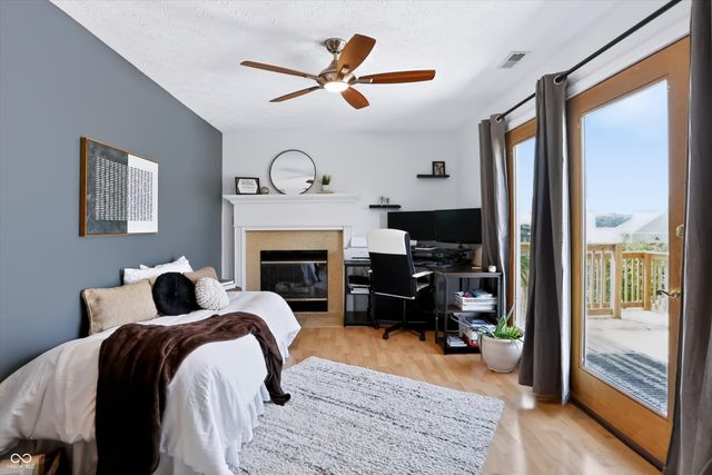 1020 Sunset Bay, Cicero, IN 46034