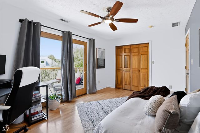 1020 Sunset Bay, Cicero, IN 46034