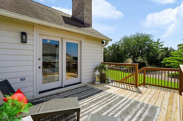 1020 Sunset Bay, Cicero, IN 46034