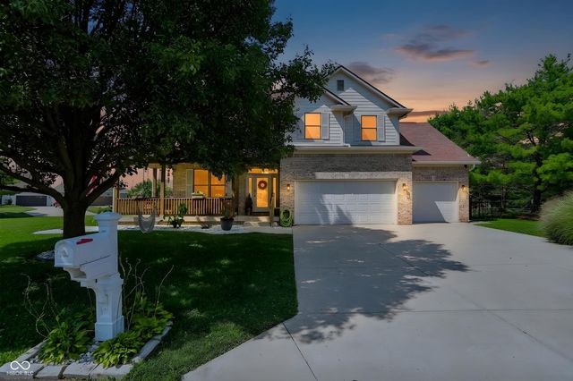 1020 Sunset Bay, Cicero, IN 46034