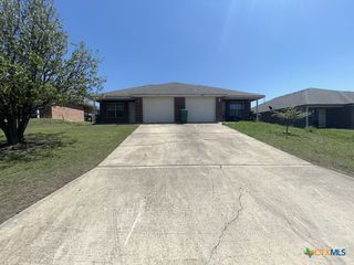 308 Cedar Ridge Drive, Nolanville, TX 76559