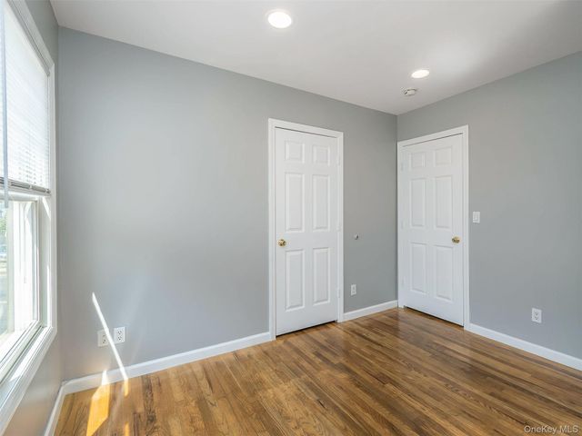 11 Shore Road 2, Port Washington, NY 11050