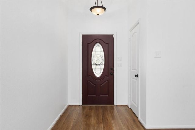 5815 Weisinger Drive, Magnolia, TX 77354