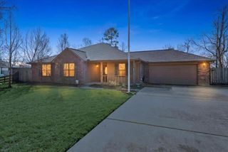 5815 Weisinger Drive, Magnolia, TX 77354
