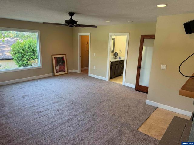 1001 Murlark Av NW, Salem, OR 97304