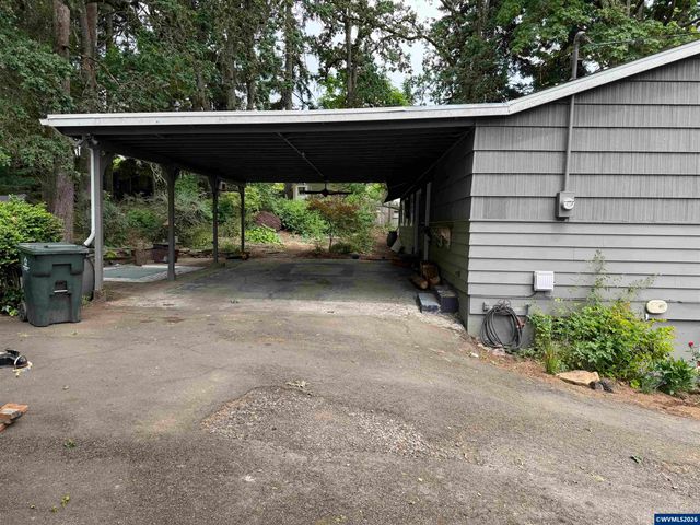1001 Murlark Av NW, Salem, OR 97304