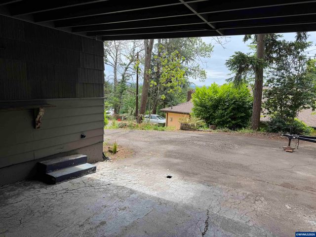 1001 Murlark Av NW, Salem, OR 97304
