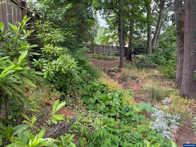 1001 Murlark Av NW, Salem, OR 97304