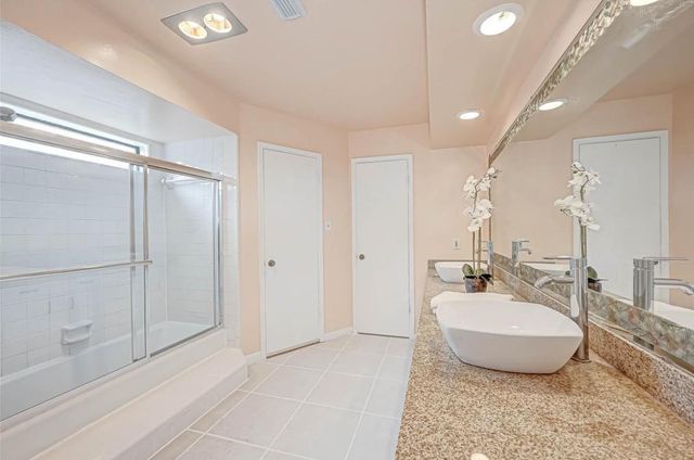 12815 Ashford Chase Drive, Houston, TX 77082