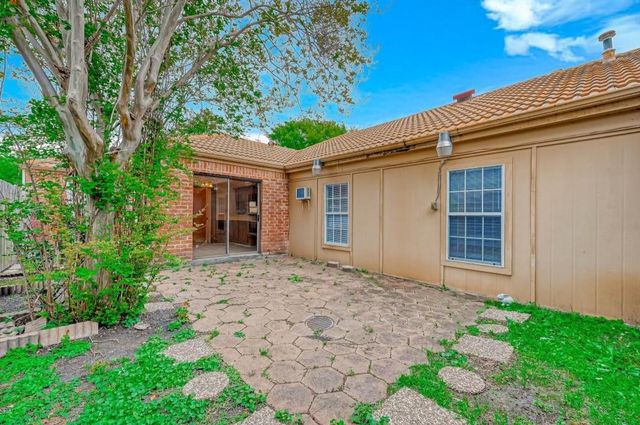 12815 Ashford Chase Drive, Houston, TX 77082