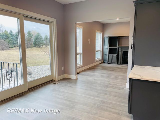6958 Pleasant Ridge Trail, Saginaw Twp, MI 48603