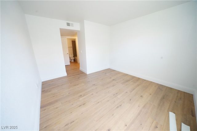 2606 South Durango Drive 165, Las Vegas, NV 89117