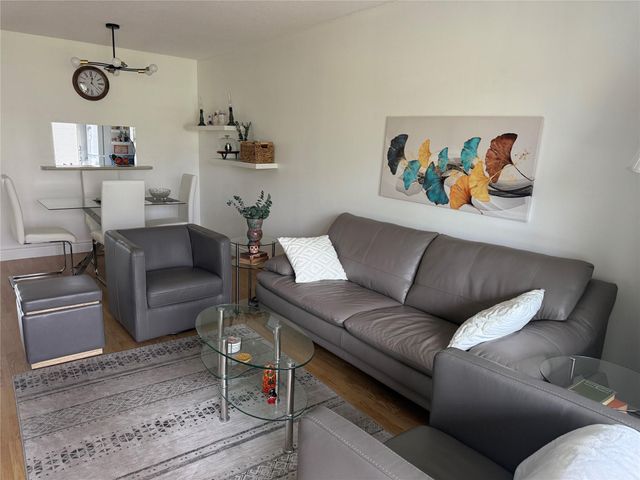 4411 NW 16th Street 209, Fort Lauderdale, FL 33313