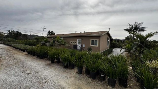 717 Ora Avo, Vista, CA 92084